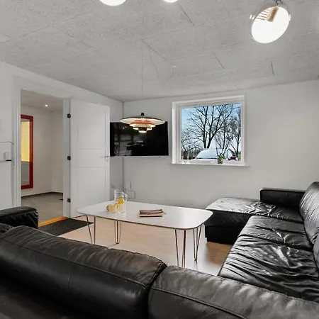 Lovely In With Wifi Holiday home